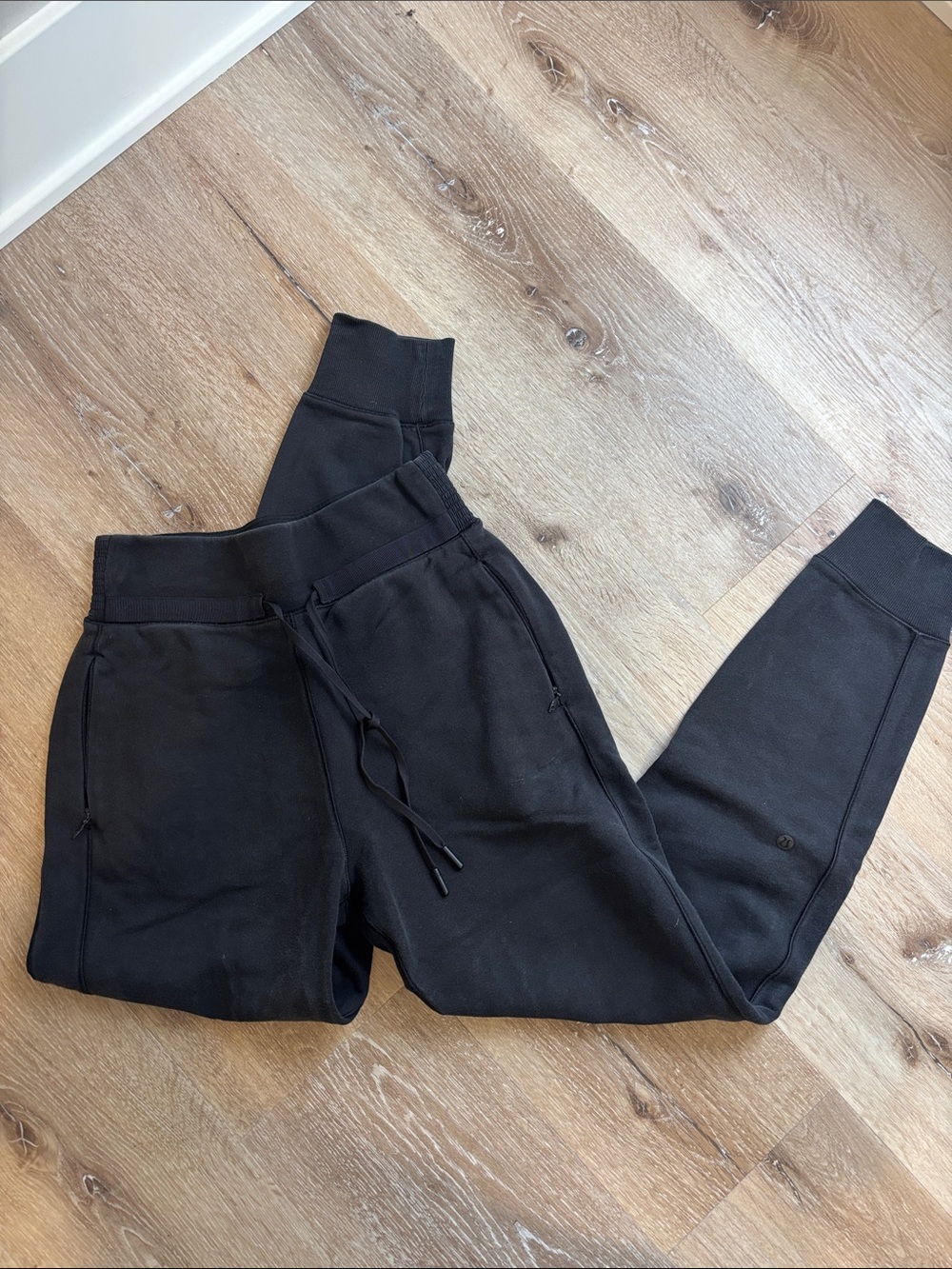 Lululemon joggers